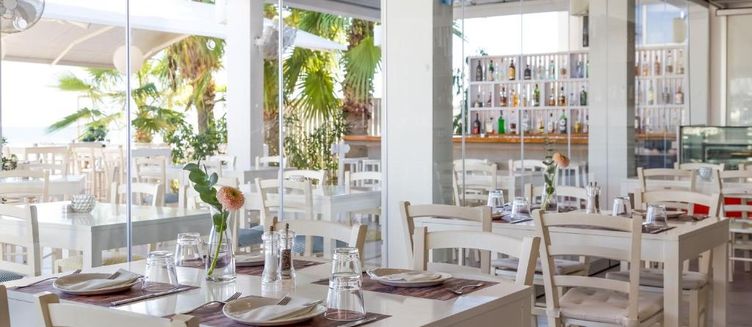 Фото отеля Island Boutique Hotel