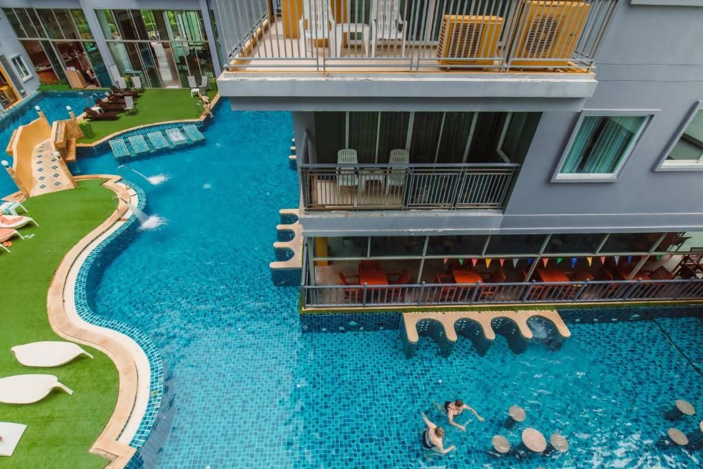Elite Suite Hotel Patong фото 26