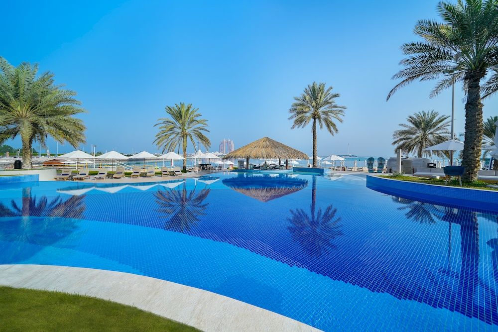 Radisson Blu Hotel & Resort Abu Dhabi Corniche фото 81
