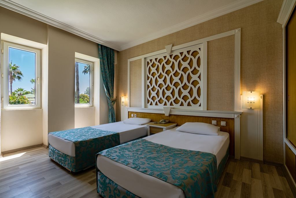 The Garden Beach Hotel фото 5