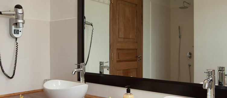 Фото отеля L'Hirondelle Self Catering Guest House