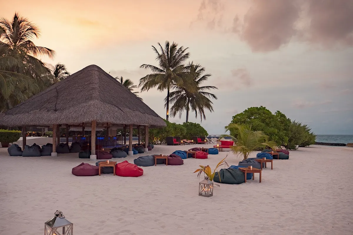Niva Kuramathi Maldives фото 21