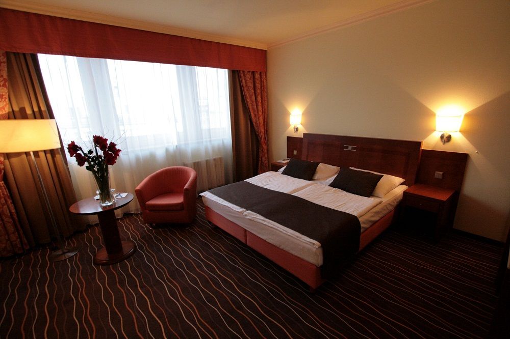 BEST WESTERN Hotel Bila Labut фото 4