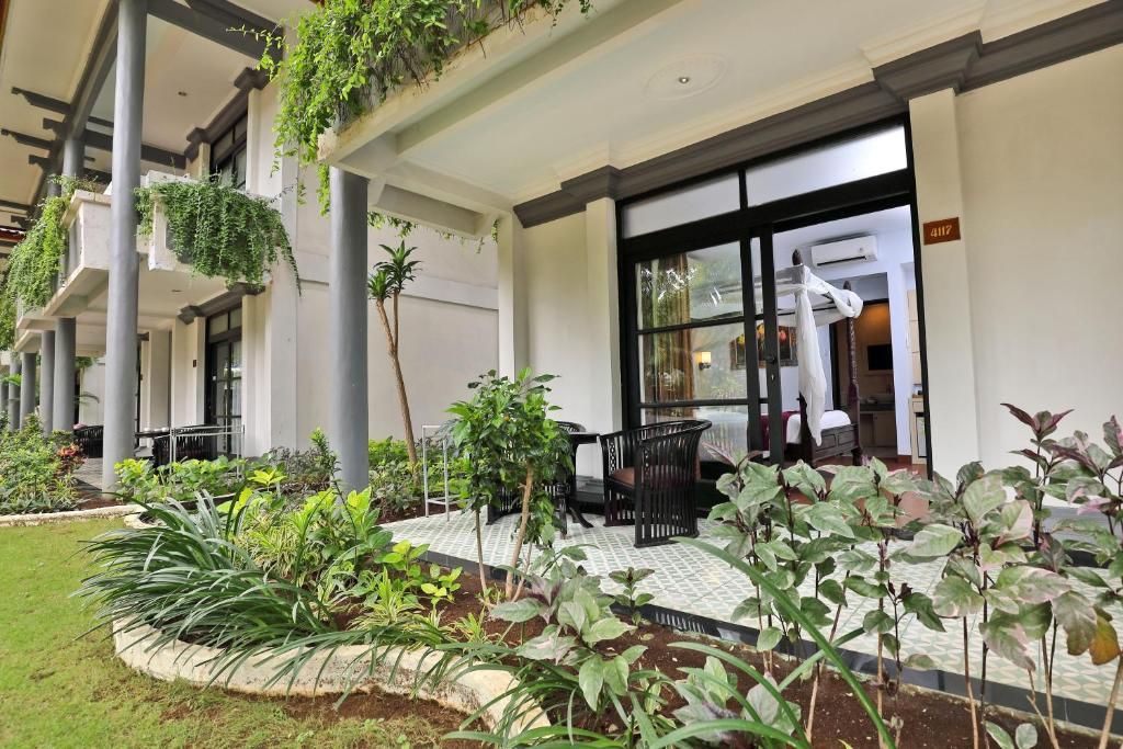 Puri Saron Hotel Seminyak фото 76