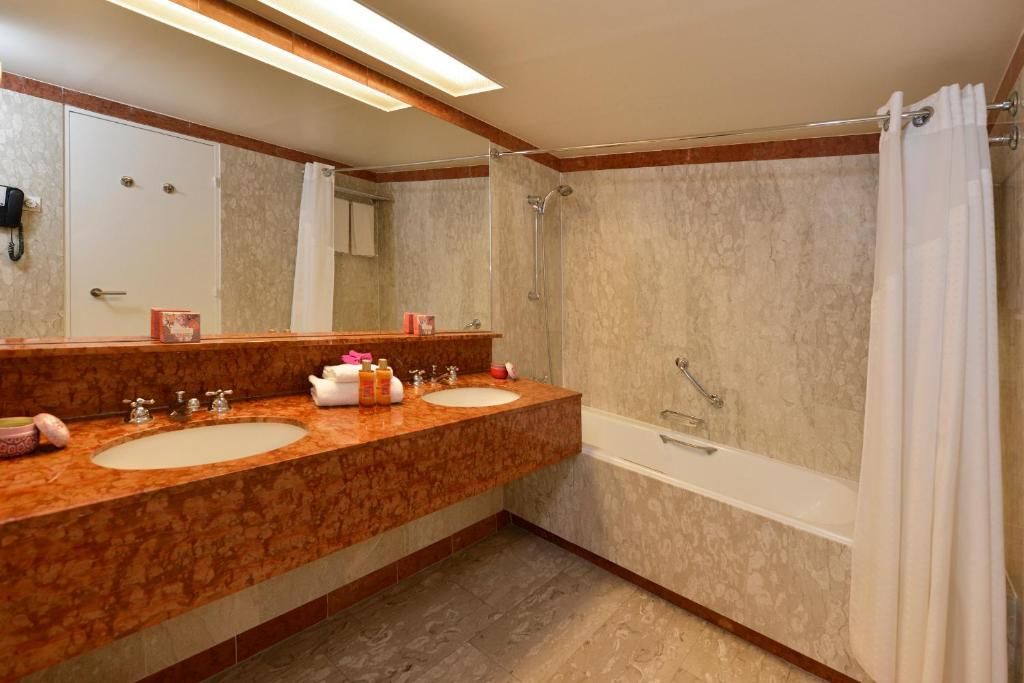 Holiday Inn Nice фото 8