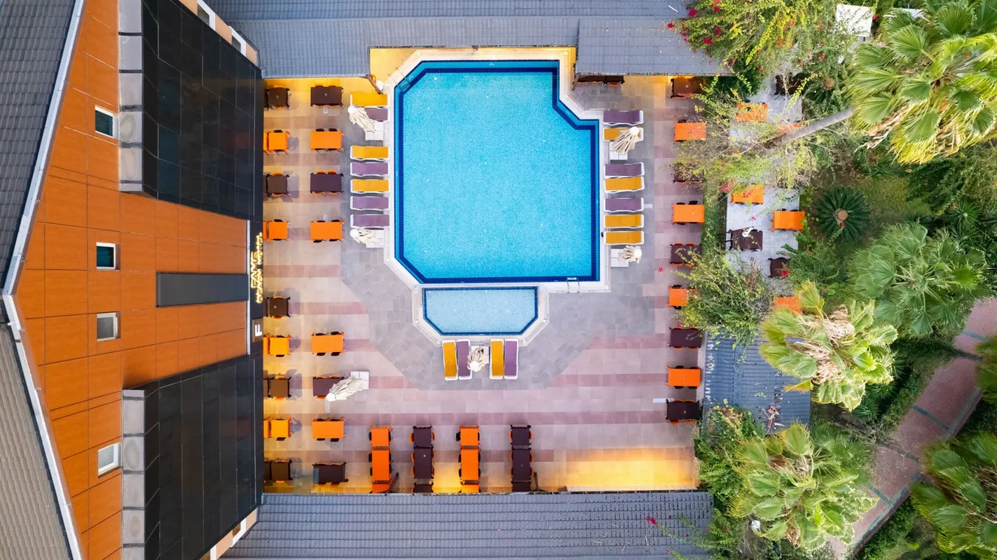 Fame Beach Hotel фото 10