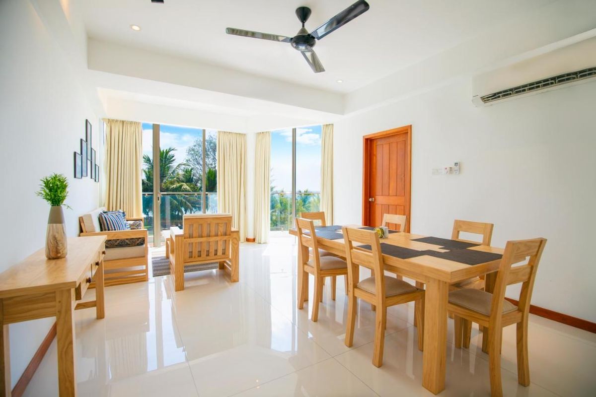 Oceanfront Condos Nilaveli фото 6