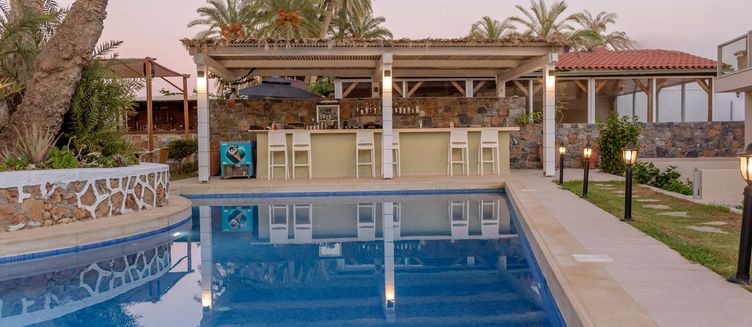 Фото отеля Zeus Hotels Palm Beach