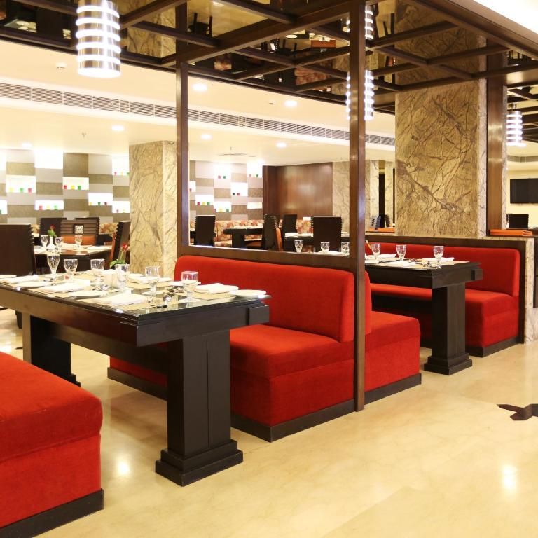 Golden Tulip Hotel Jaipur фото 35