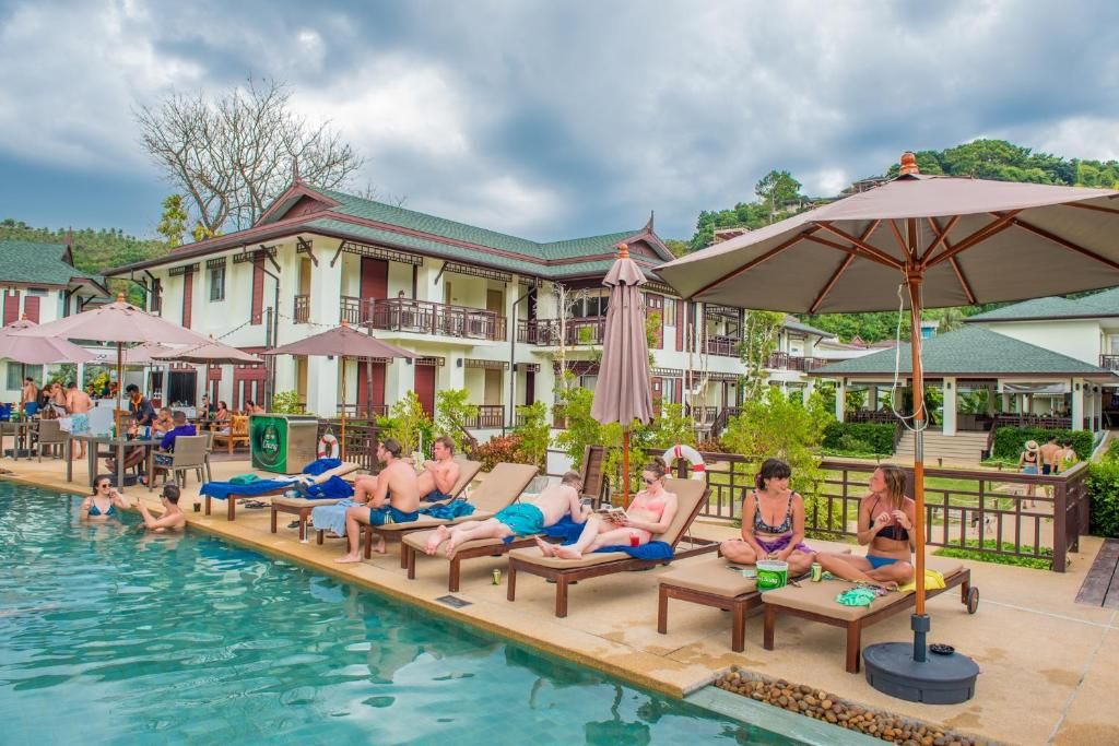 PP Charlie Beach Resort фото 64