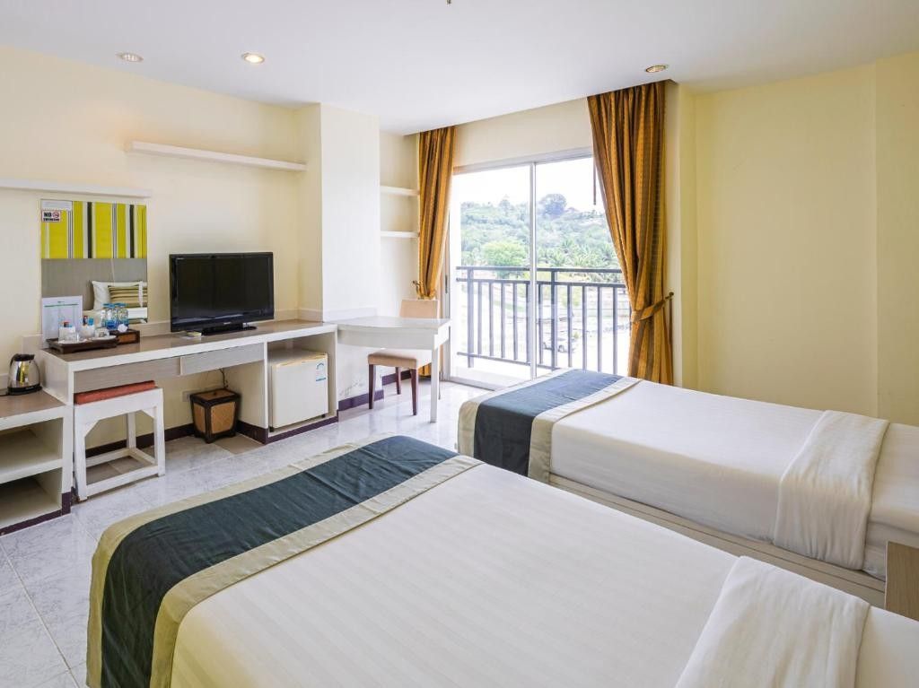 Malin Patong Hotel фото 4
