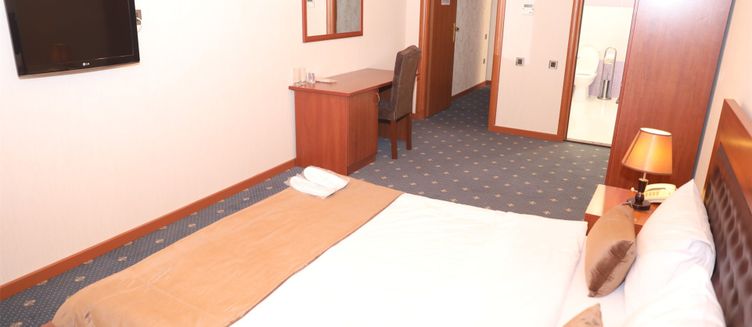 Фото отеля Du Port Hotel