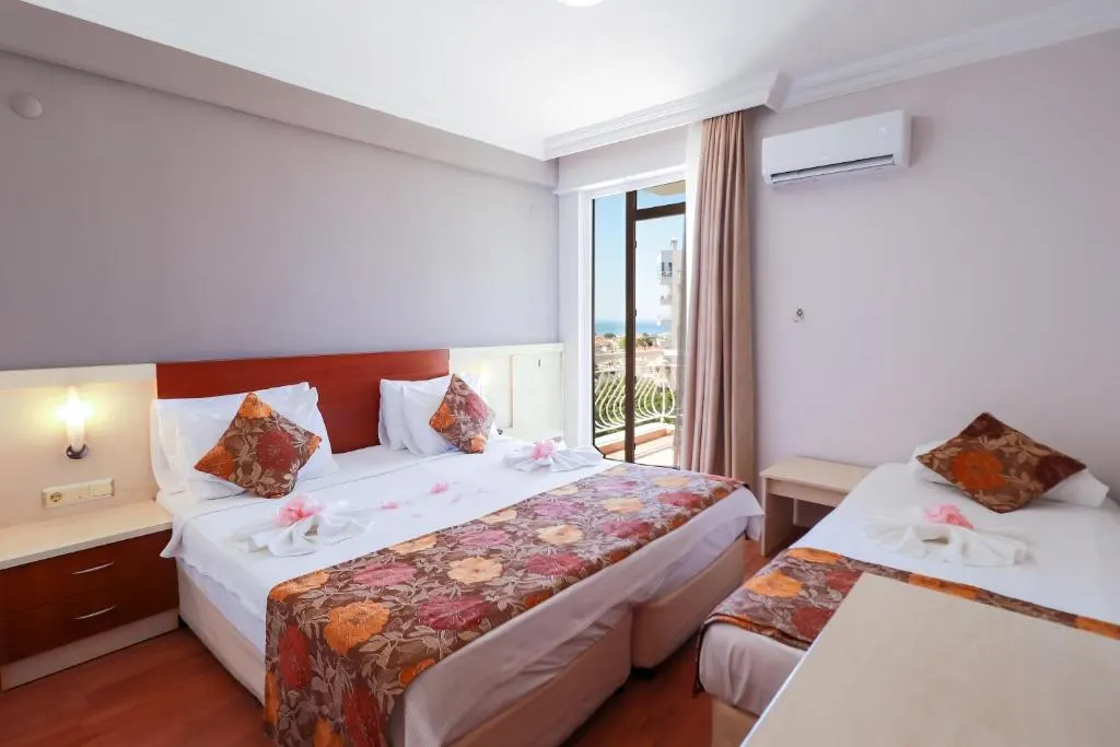 Lara Dinc Hotel фото 2