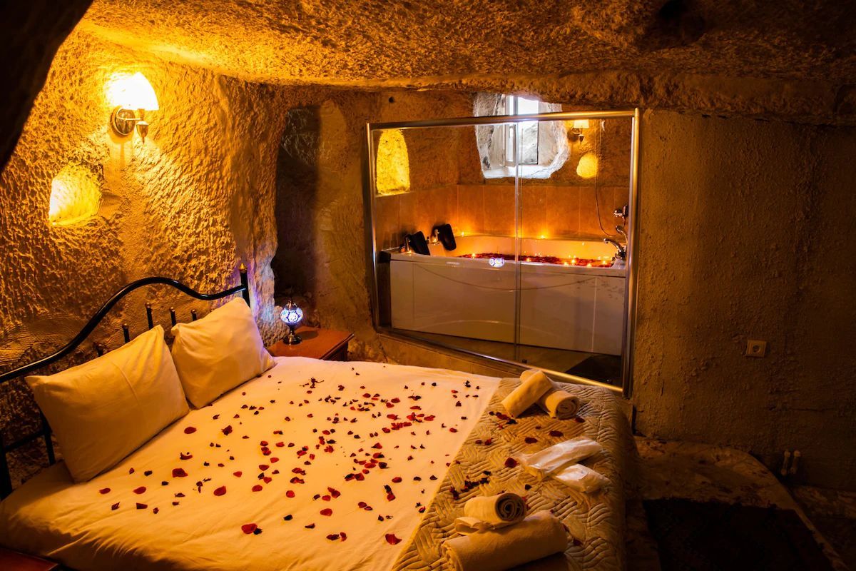 Unicorn Cave Hotel фото 2