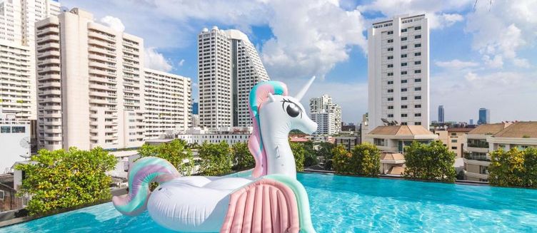 Фото отеля SureStay Plus by Best Western Sukhumvit 2