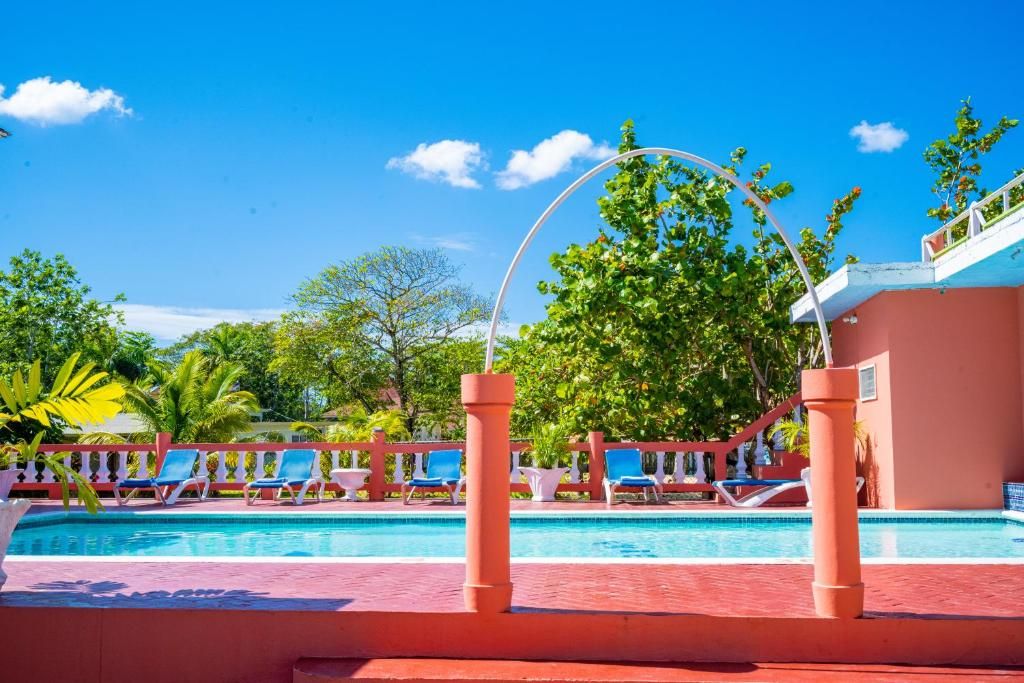 Shields Negril Villas LTD фото 24