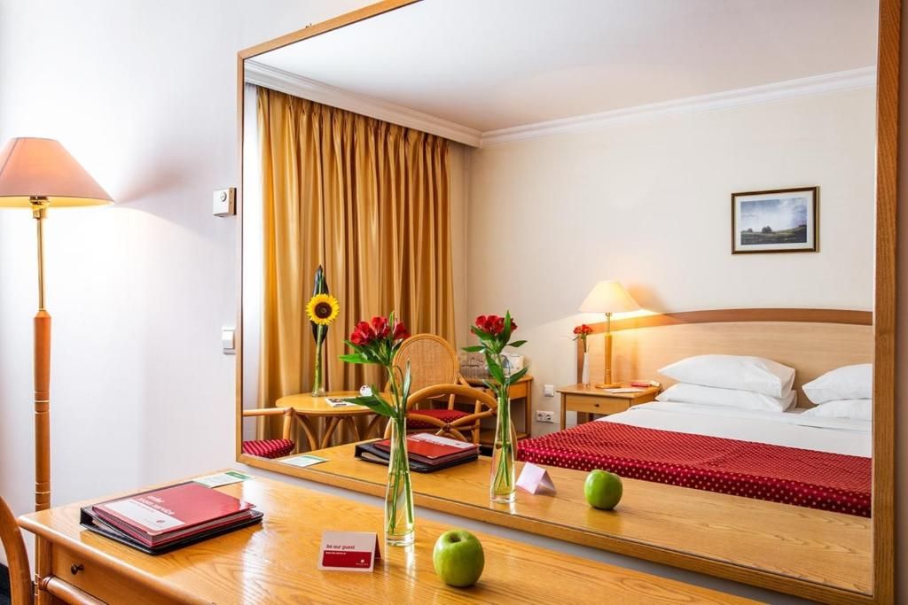 Ramada Sofia фото 3