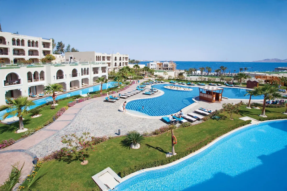 Sunrise Arabian Beach Resort - Grand Select фото 0