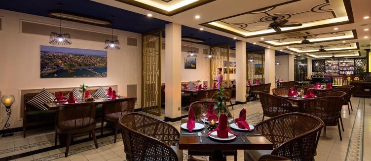 Фото отеля Silkotel Hoi An