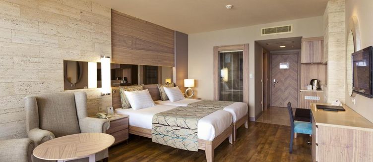 Фото отеля Melas Resort Hotel