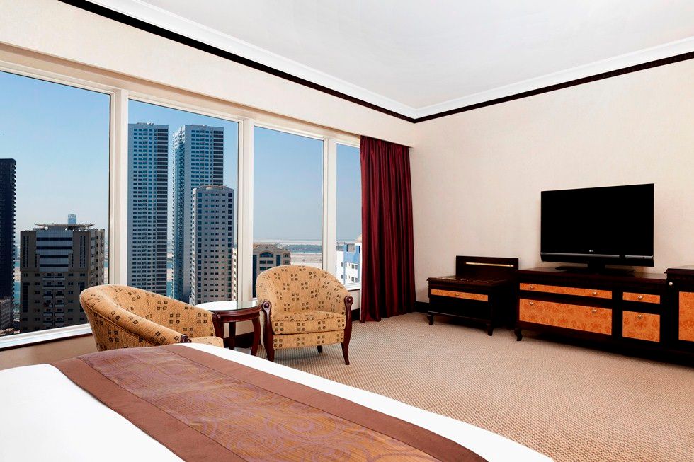 Corniche Hotel Sharjah фото 78