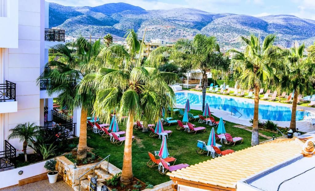 Yiannis Manos Hotel фото 26