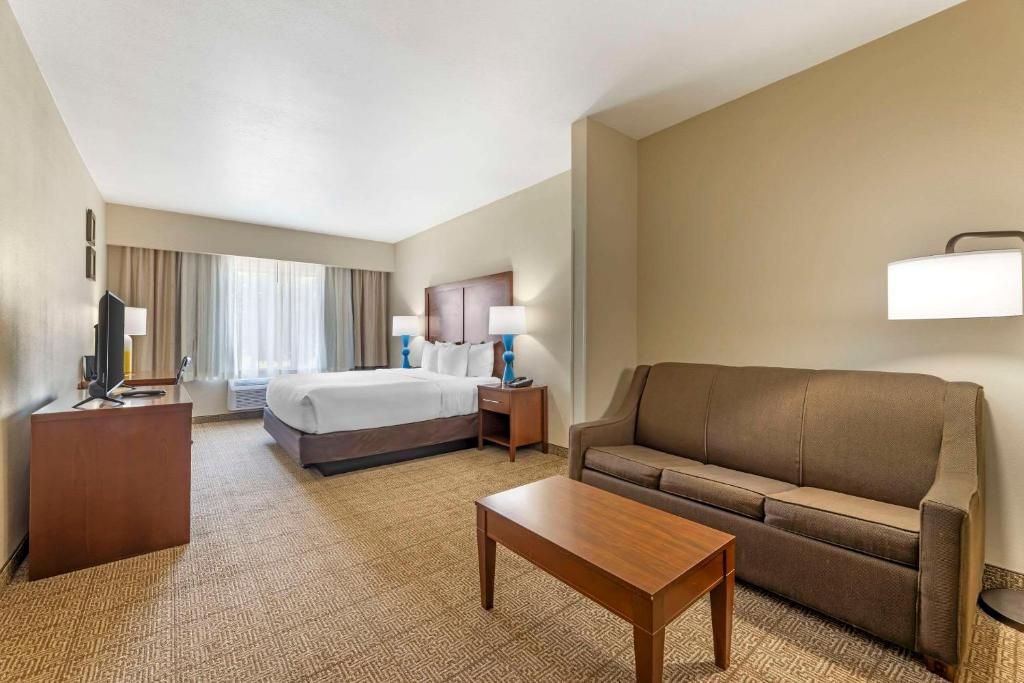 Comfort Suites фото 5