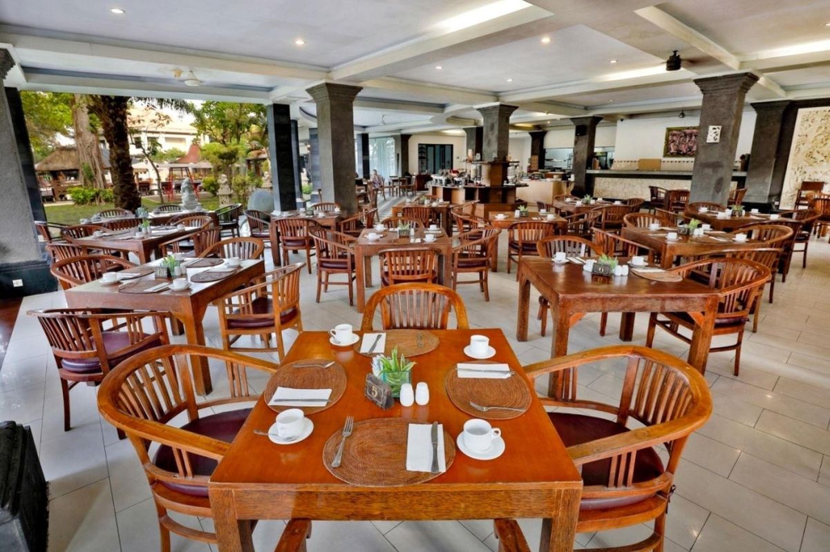 Puri Saron Hotel Seminyak фото 10