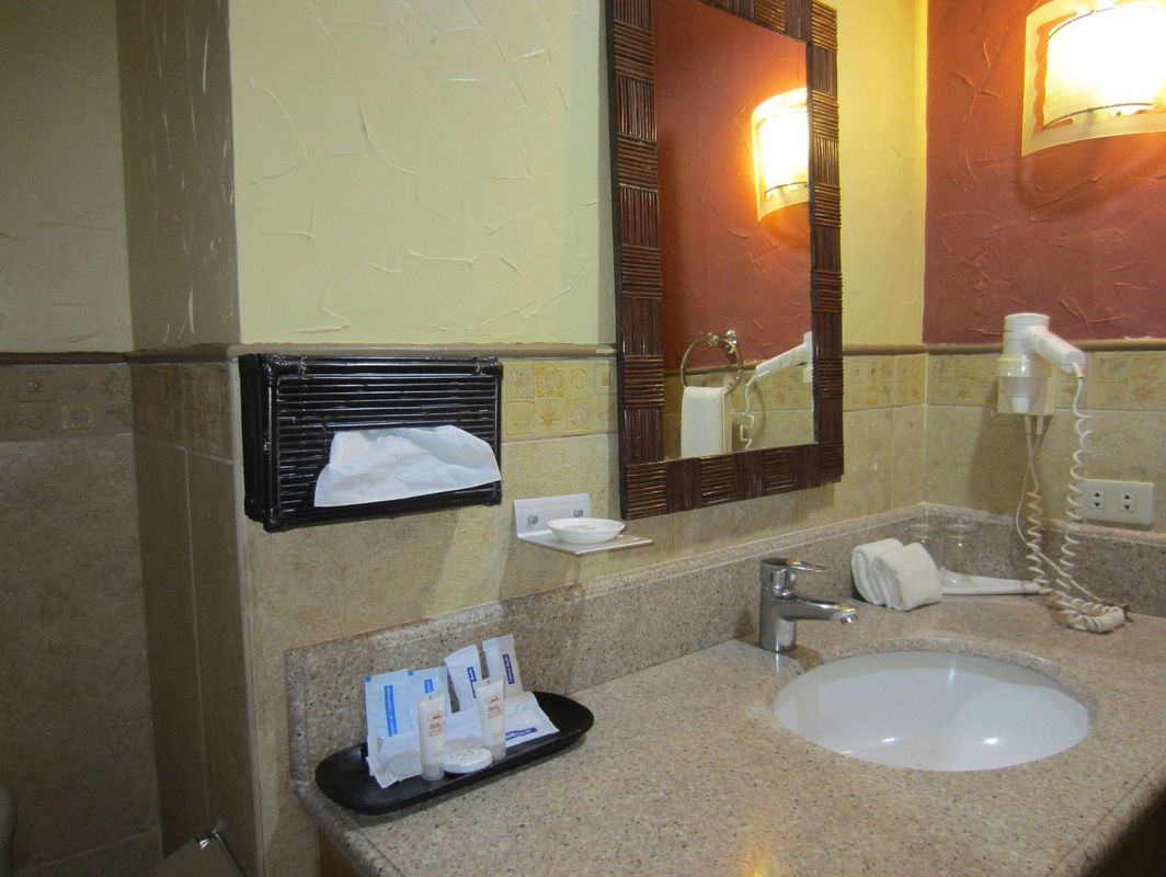 Willy's Beach Hotel фото 5