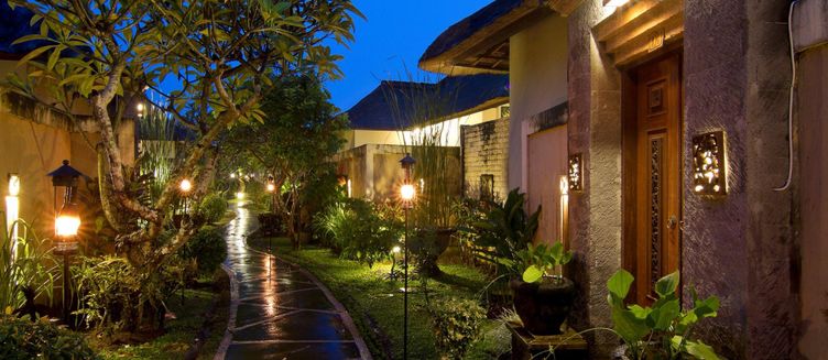 Фото отеля Desamuda Village