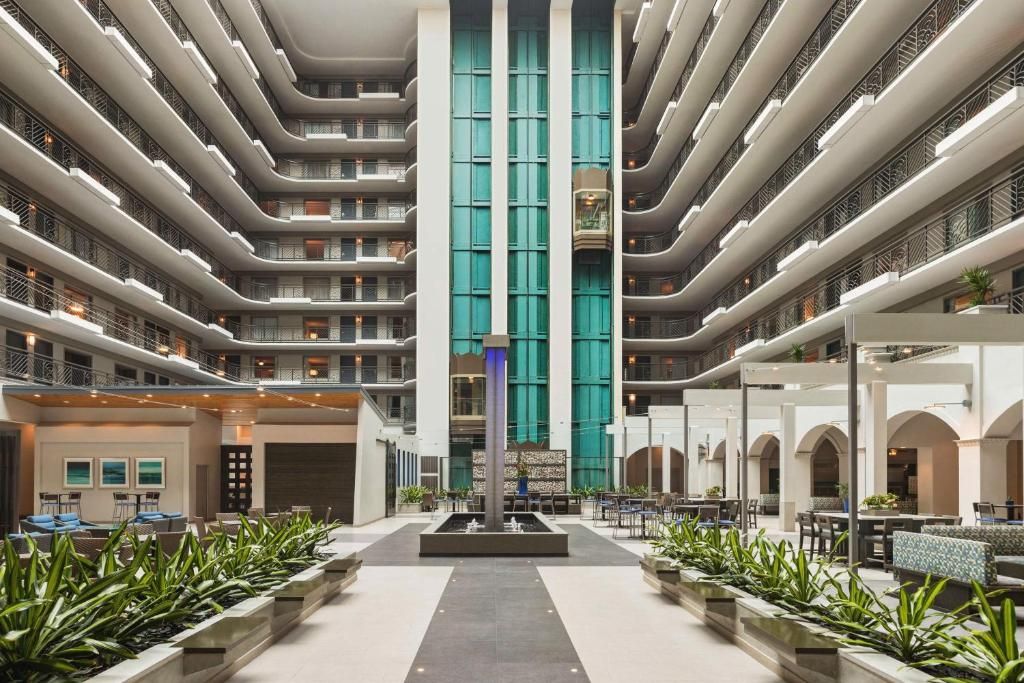 Embassy Suites by Hilton Miami International Airport фото 70