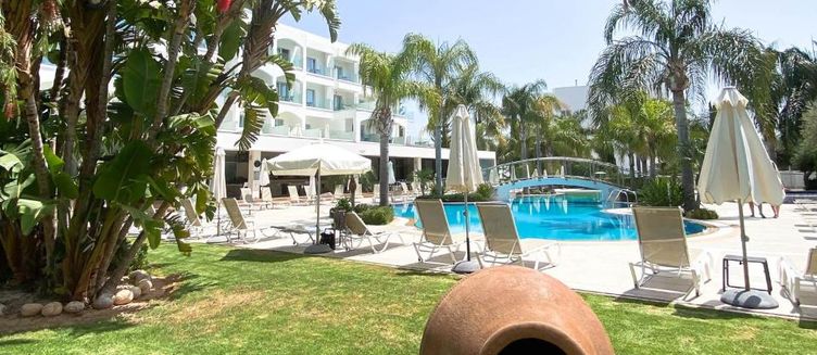 Фото отеля Anesis Hotel