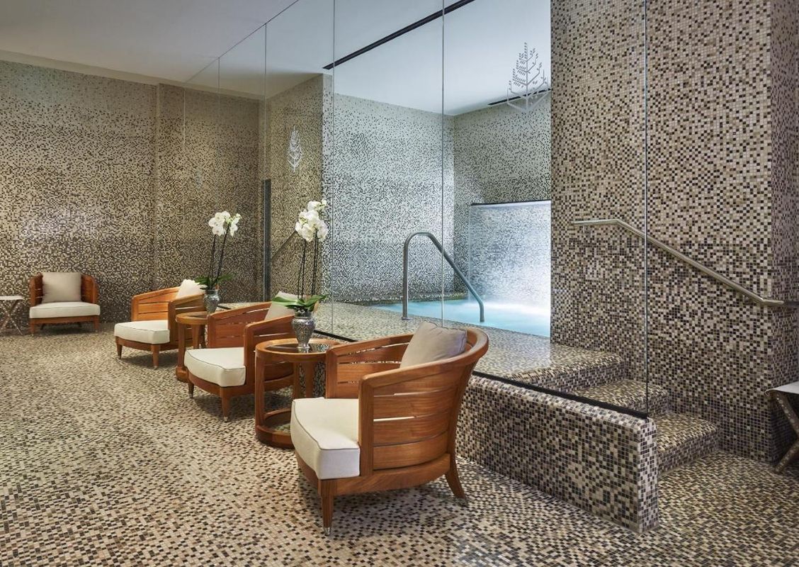 Four Seasons Hotel Bahrain Bay фото 22