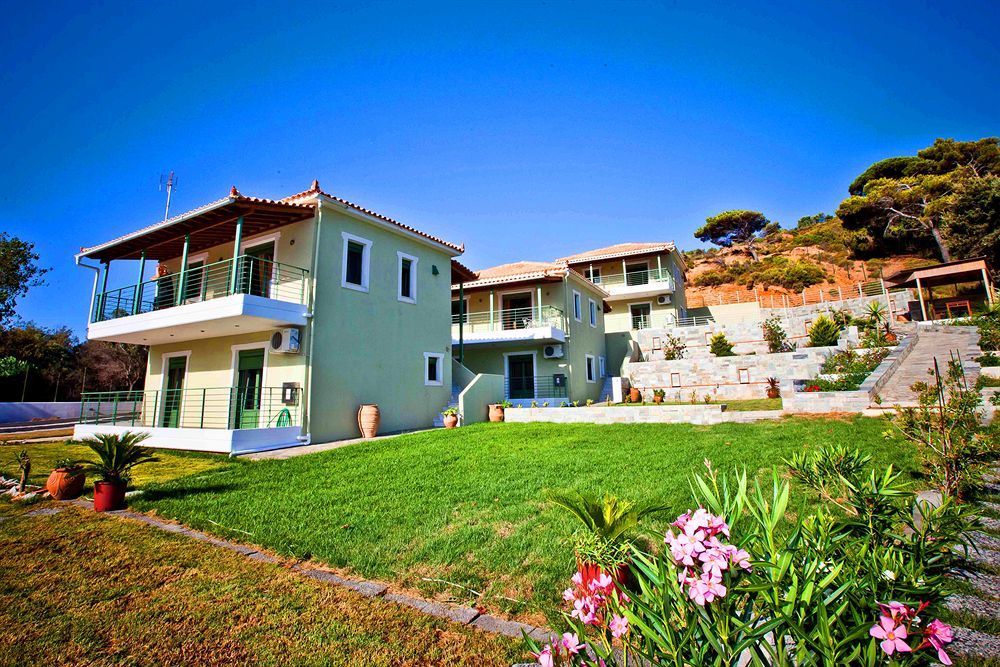 Aselinos Suites фото 23