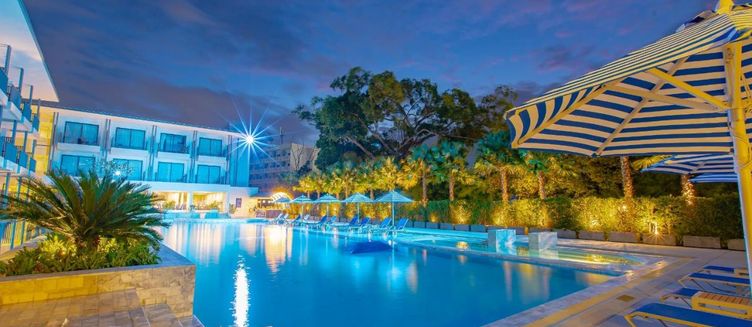 Фото отеля Seabed Grand Hotel Phuket