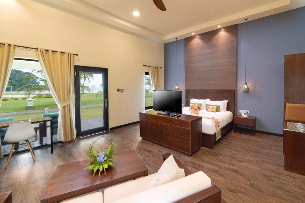 Mayang Sari Beach Resort фото 91