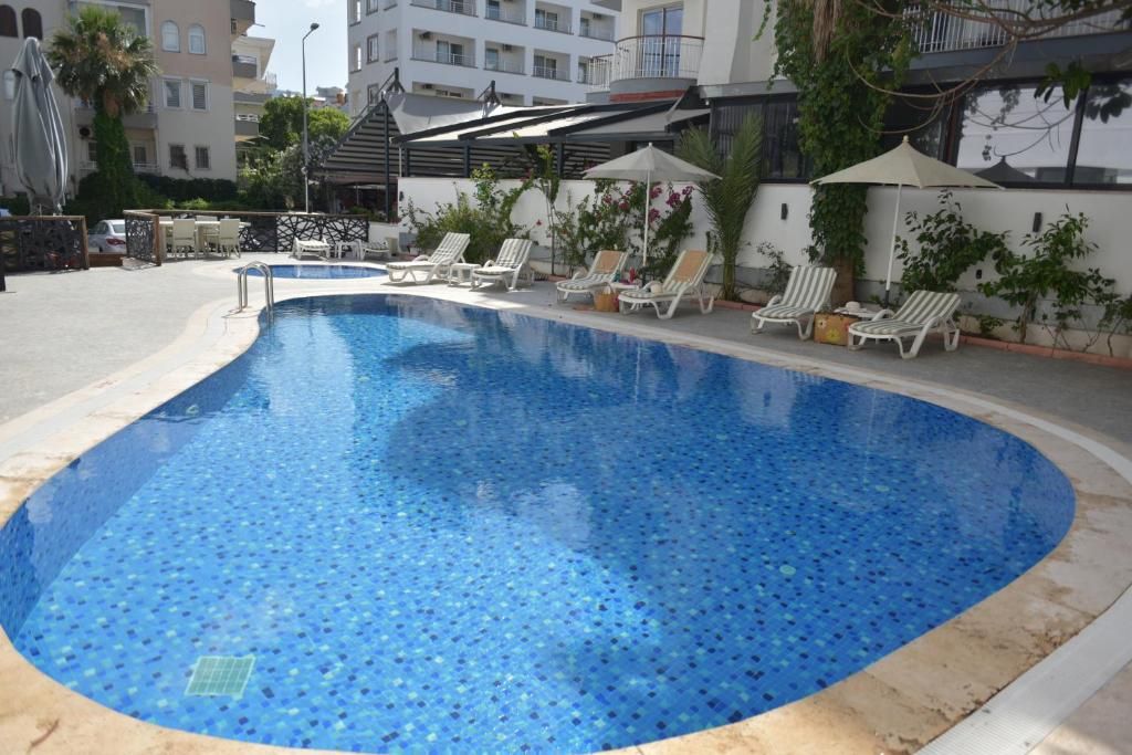 Aurasia Beach Hotel фото 35