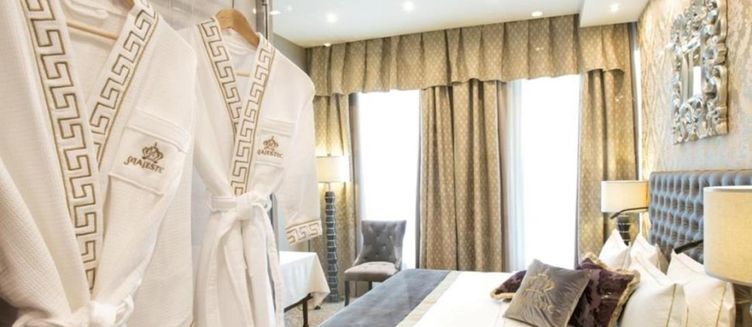 Фото отеля Majestic Boutique Hotel Deluxe