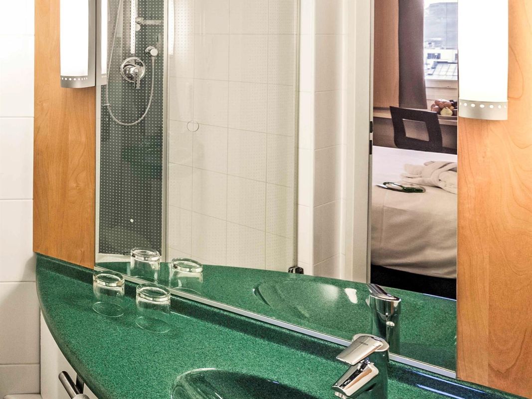 Ibis Praha Old Town фото 16