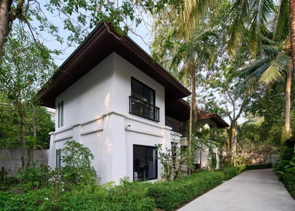 Nai Yang Beach Resort & Spa фото 24