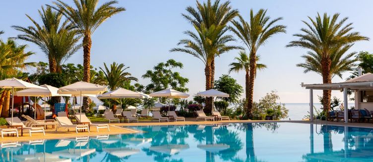 Фото отеля Crystal Springs Beach Hotel