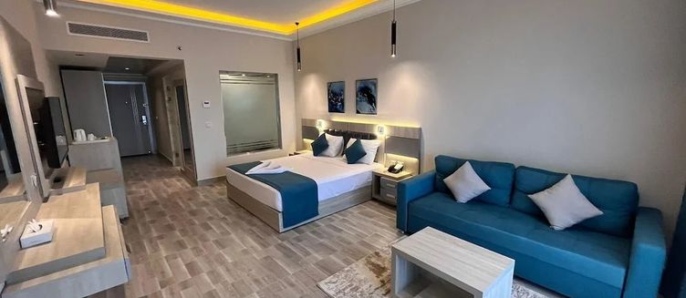 Фото отеля Sirena Beach Resort  Spa