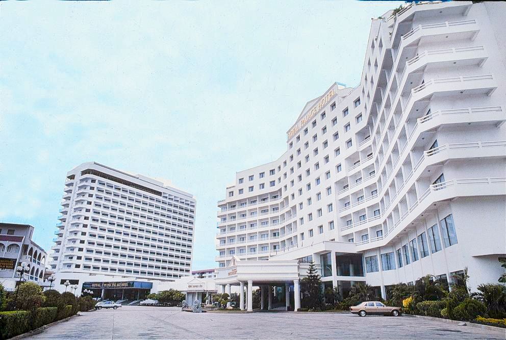 Royal Twins Palace Hotel фото 1