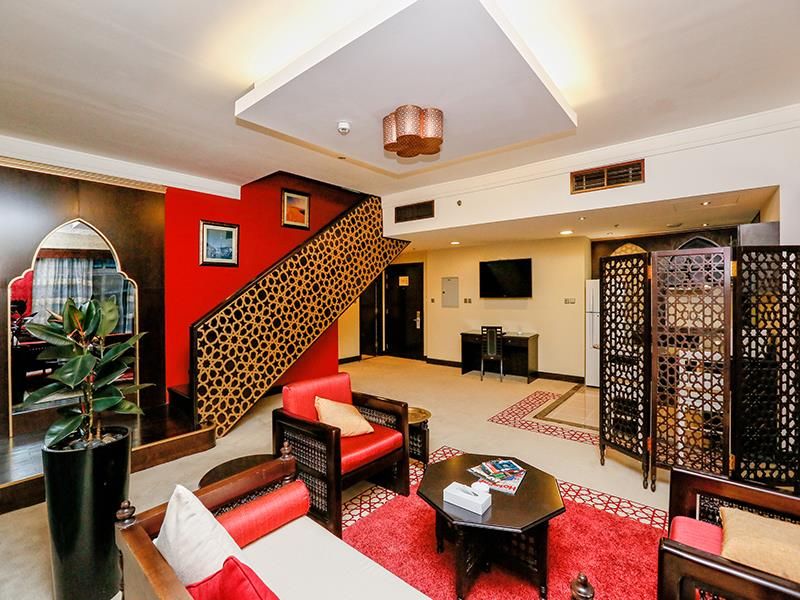 Boutique 7 Hotel and Suites фото 3