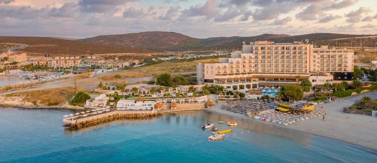 Фото отеля Design Plus Seya Beach Hotel
