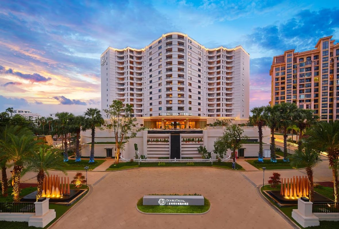 DoubleTree by Hilton Sanya Bay фото 0