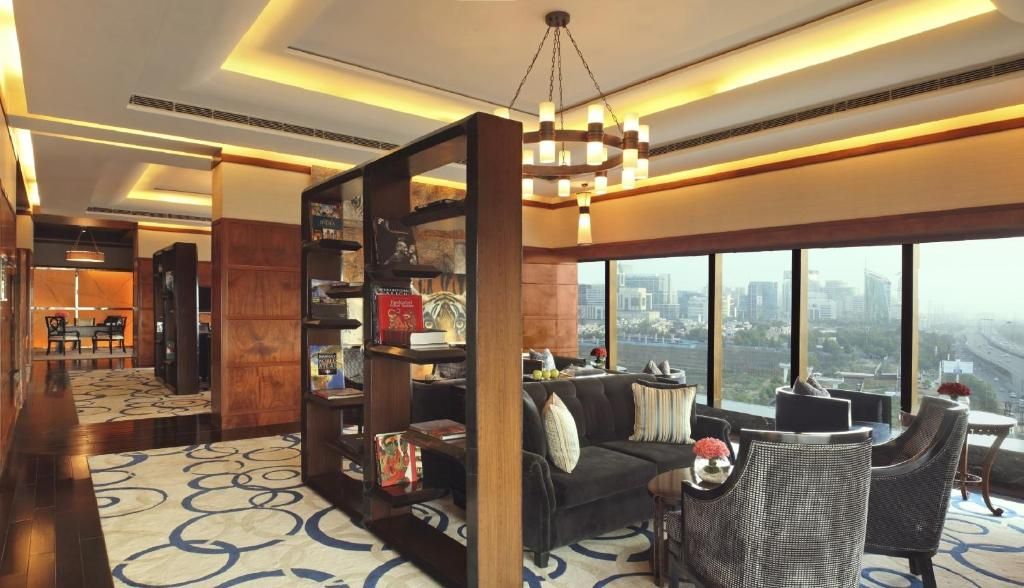 The Leela Ambience Gurugram Hotel & Residences фото 14