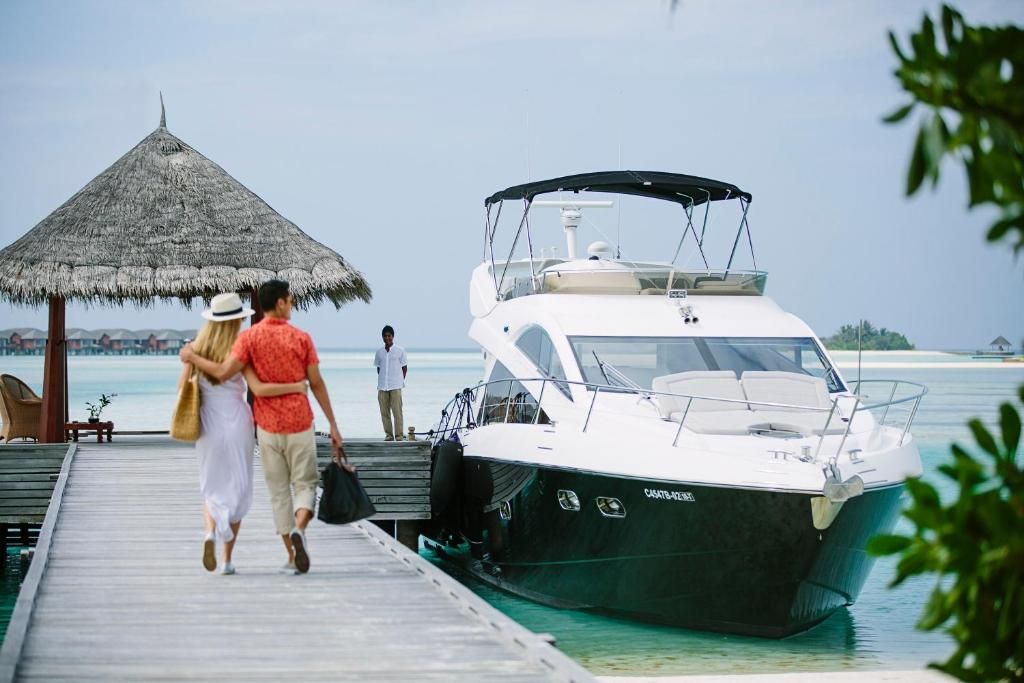 Naladhu Private Island Maldives фото 73
