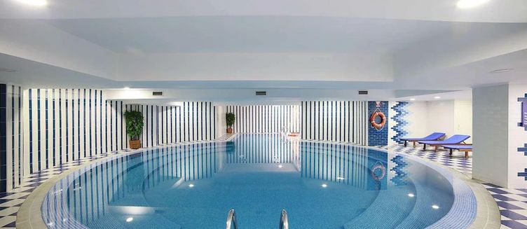 Фото отеля Ramada by Wyndham Almaty