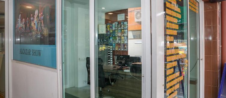 Фото отеля Regenta Central Residency